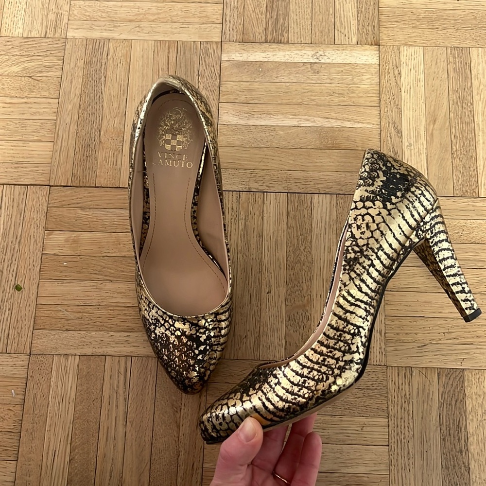 Vince Camuto Gold Arched Textured Pumps